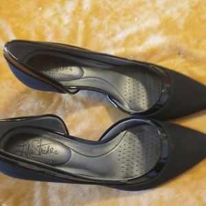 Lady high heel shoes